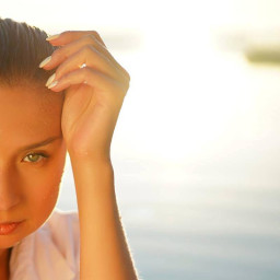 Московская артистка Tolana исполнила знаковый гимн любви